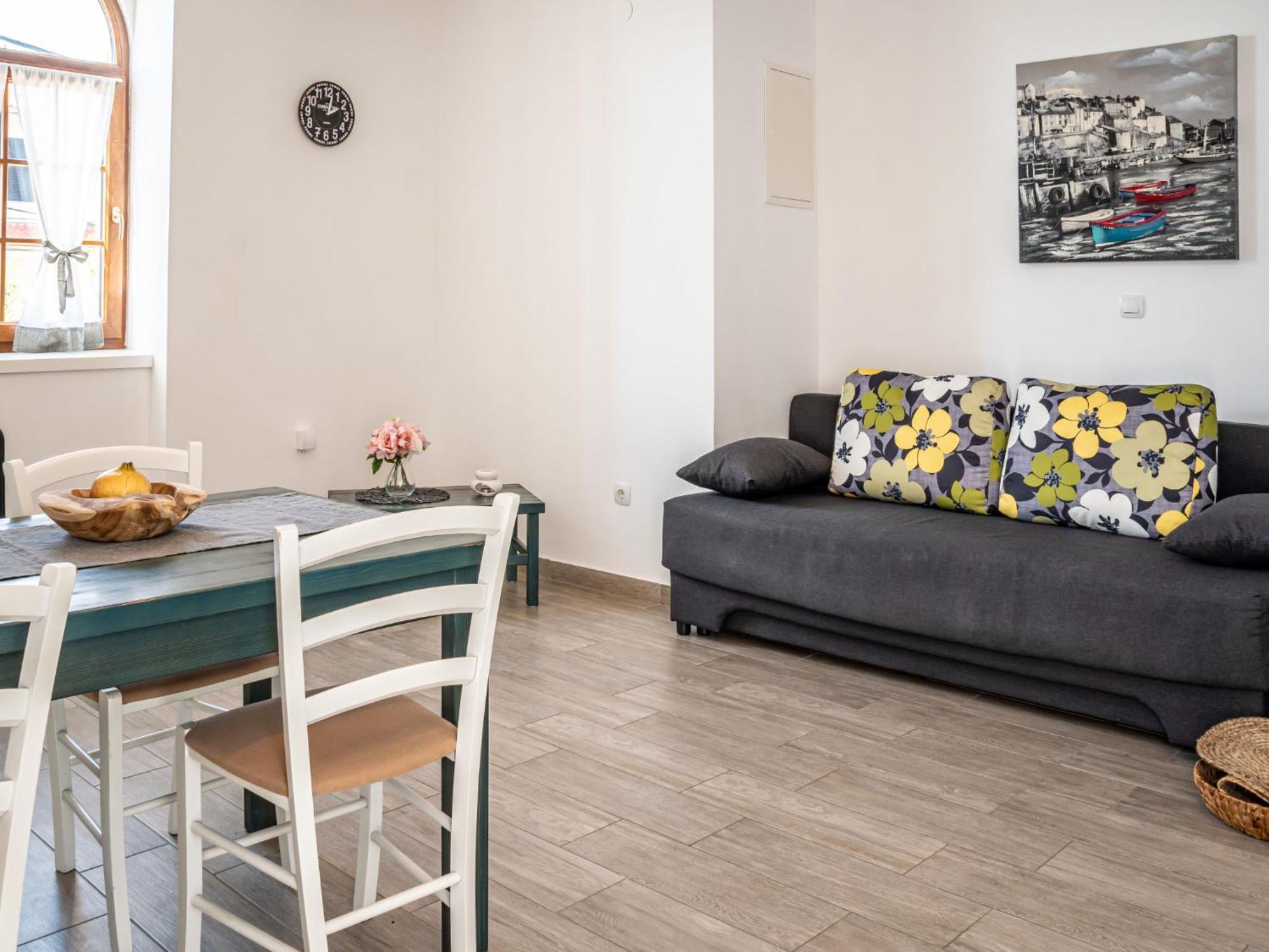 Apartment Val-4 By Interhome สเวติยูไร ภายนอก รูปภาพ